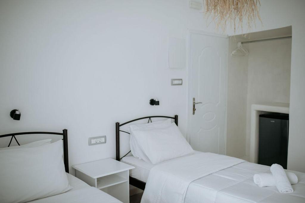 Hotel Thirasia Fira  Ruang foto